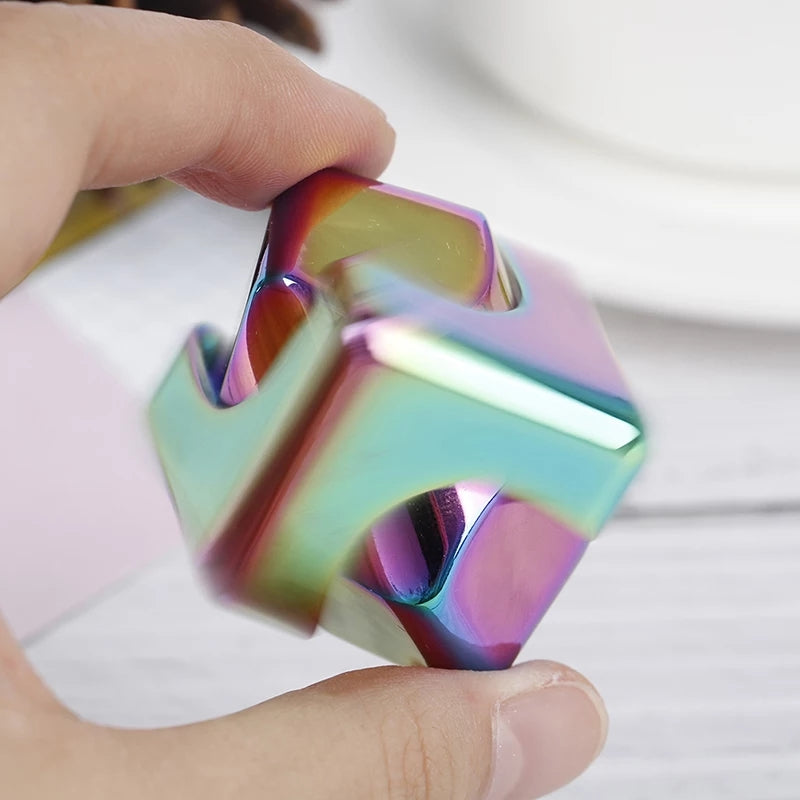 Alloy Gyro Cube