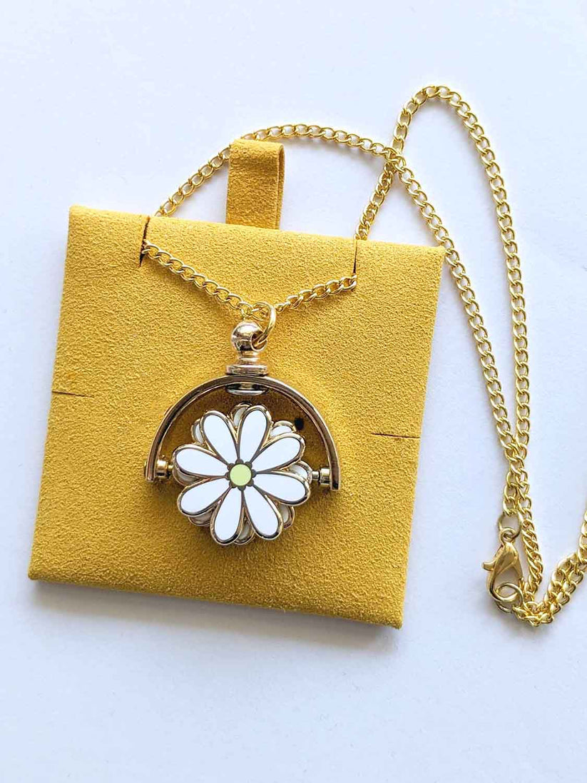 Daisy Spinner Fidget Necklace