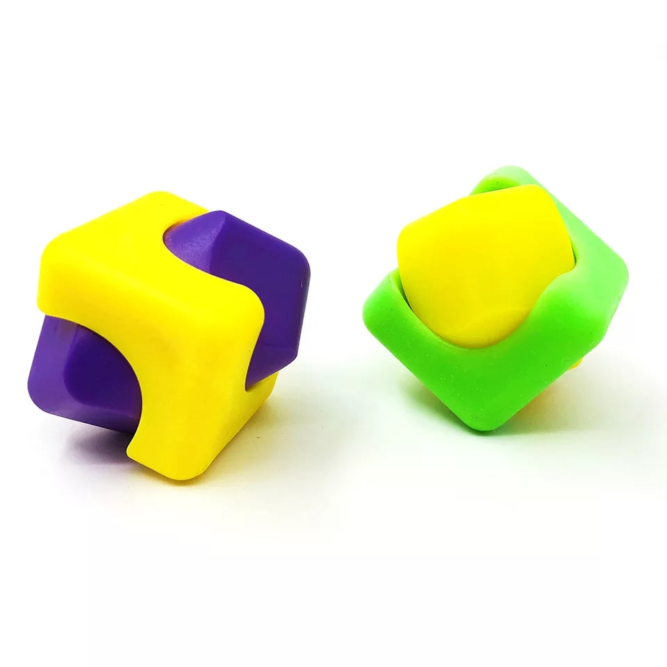 Gyro cube