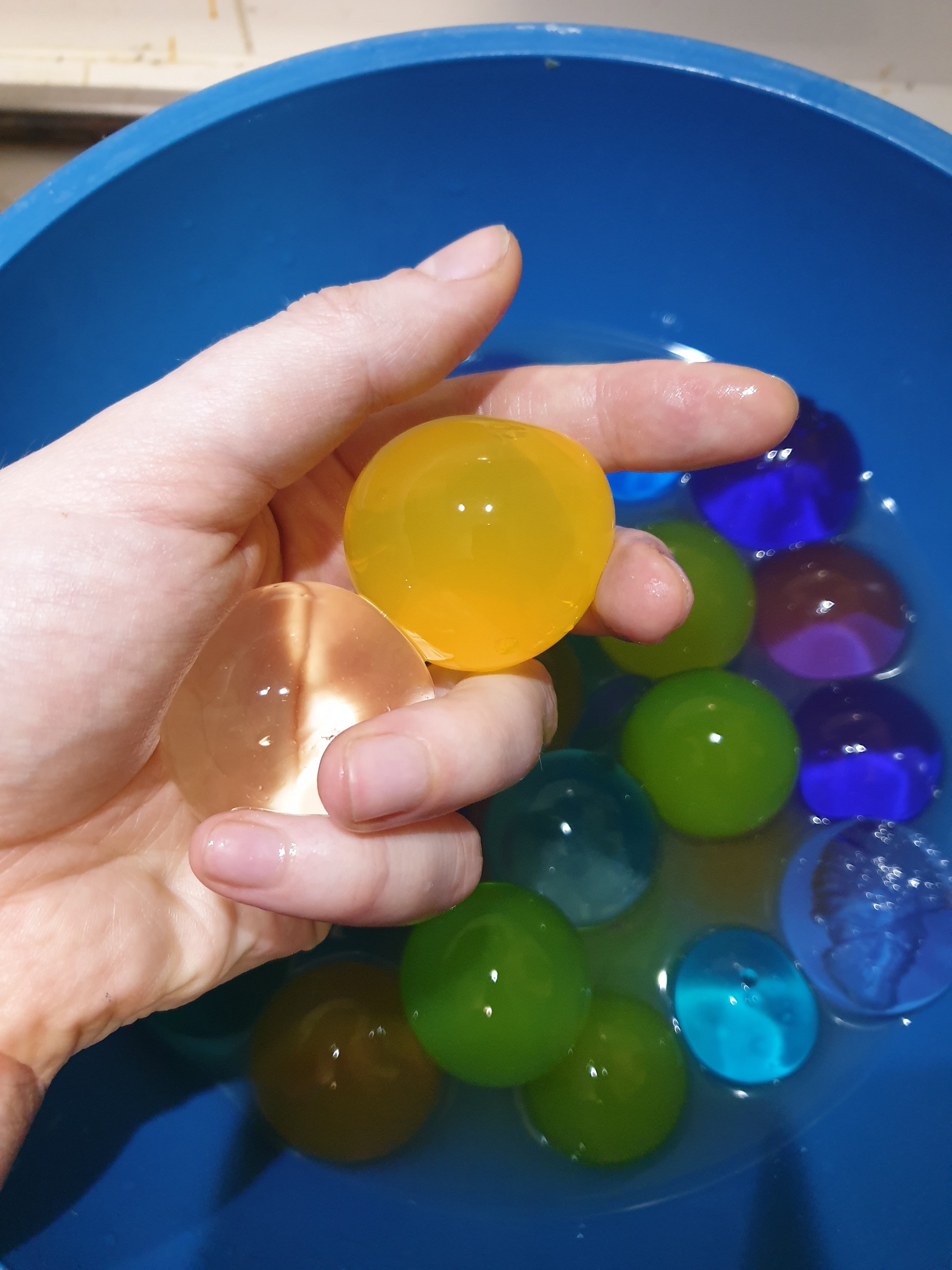 Giant water beads